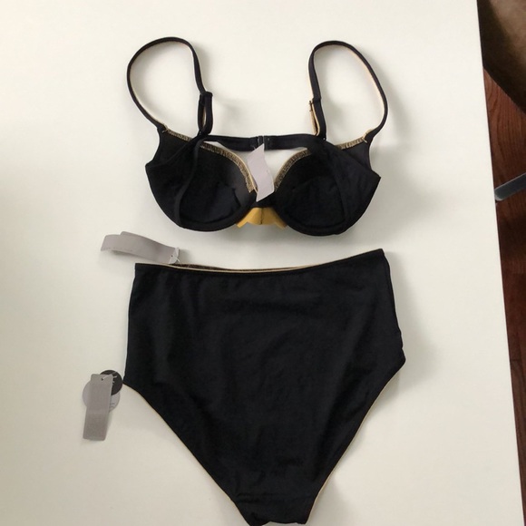 👉Host Pick👈 Huit Bain Bikini - Picture 5 of 7